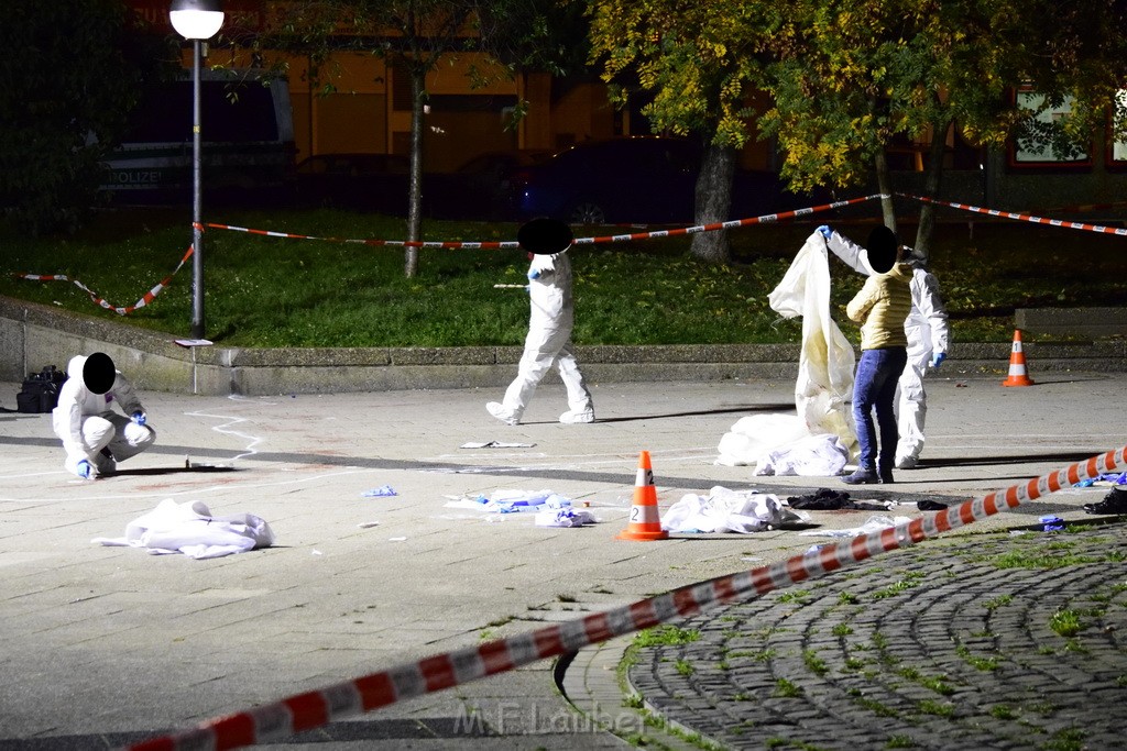 Einsatz BF Messerstecherei Koeln Neustadt Nord Eberplatz Platzmitte P176.JPG - Miklos Laubert